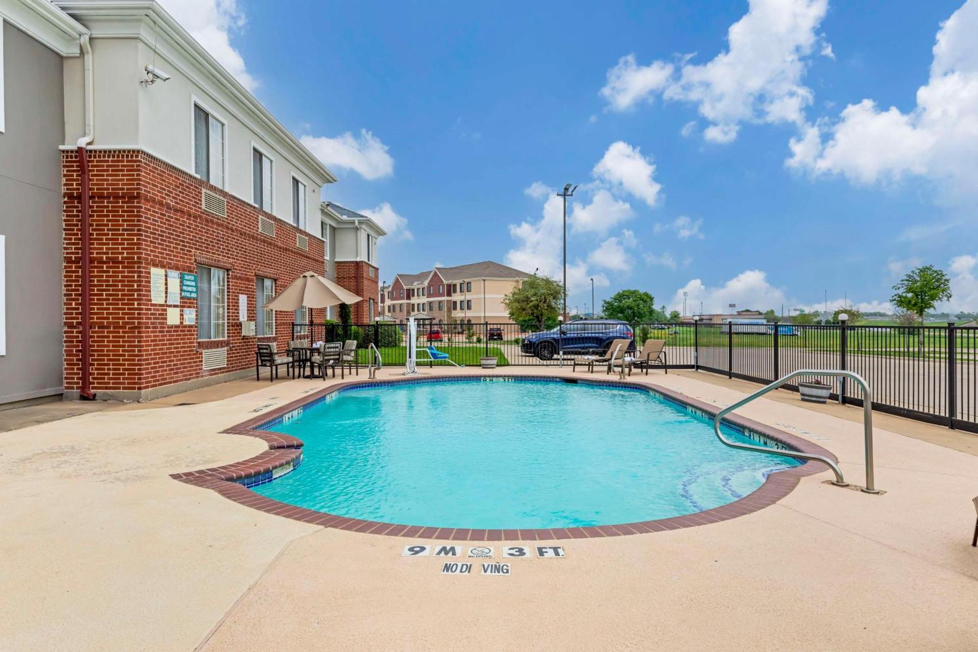 Best Western Fort Worth Inn And Suites Eksteriør bilde